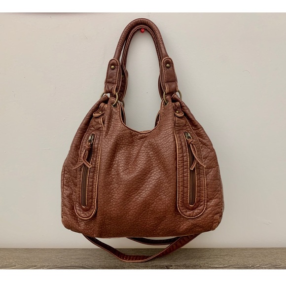 Super SOFT Faux Leather Shoulder Bag - Picture 3 of 8